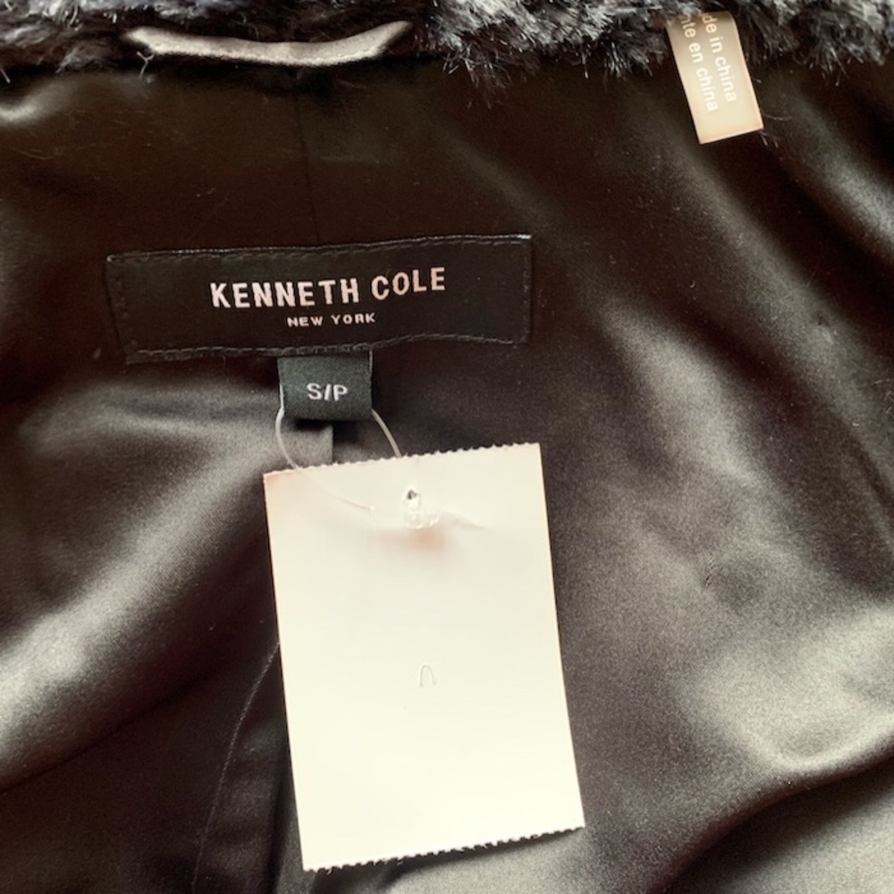 KENNETH COLE NEW YORK Notch Collar Black Faux Fur - Picture 6 of 7
